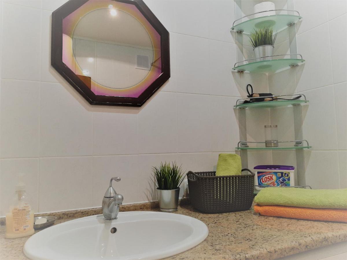 Apartment On Myasnikova 34 Минск Экстерьер фото