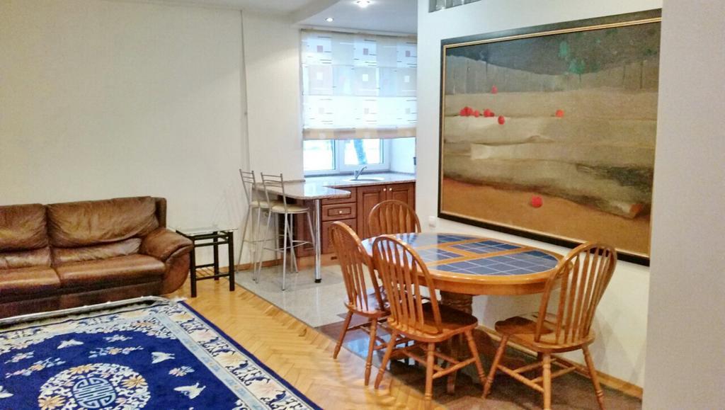 Apartment On Myasnikova 34 Минск Экстерьер фото