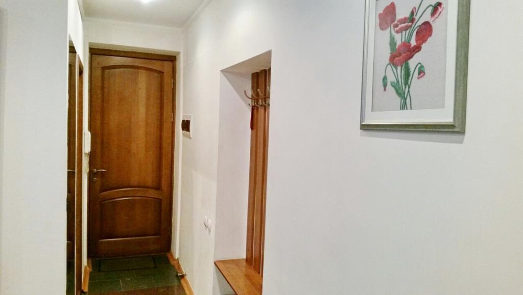 Apartment On Myasnikova 34 Минск Экстерьер фото