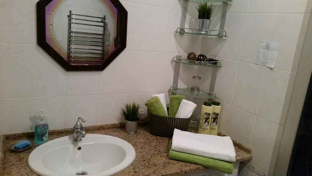 Apartment On Myasnikova 34 Минск Экстерьер фото